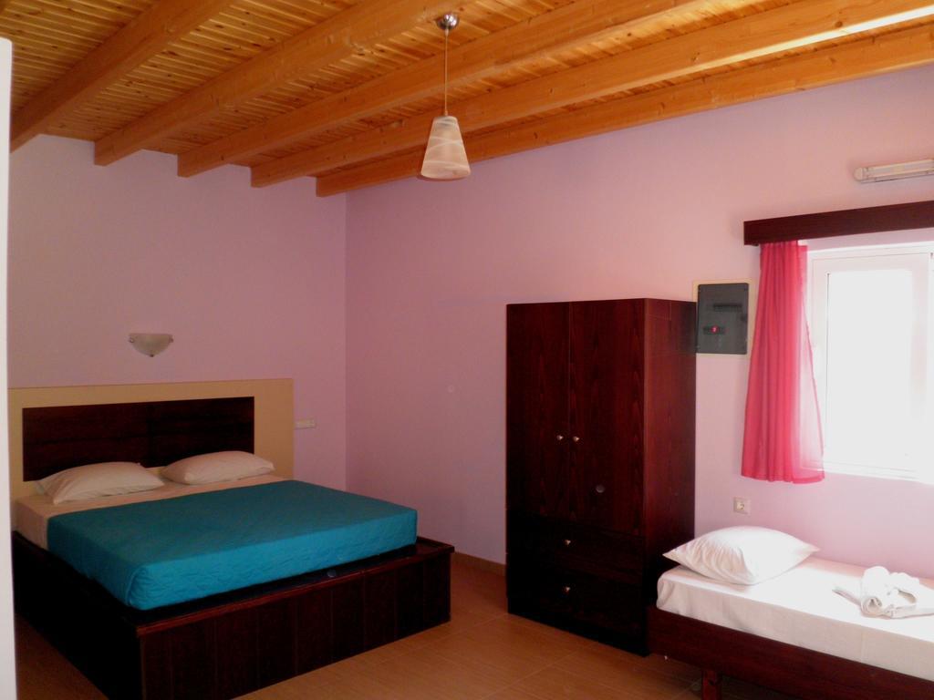 Ferienwohnung Aroma Stegna Sea Zimmer foto