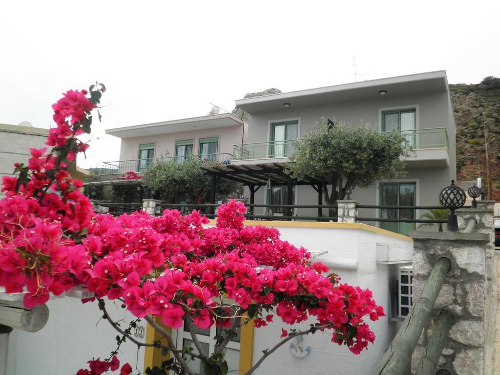 Ferienwohnung Aroma Stegna Sea Exterior foto